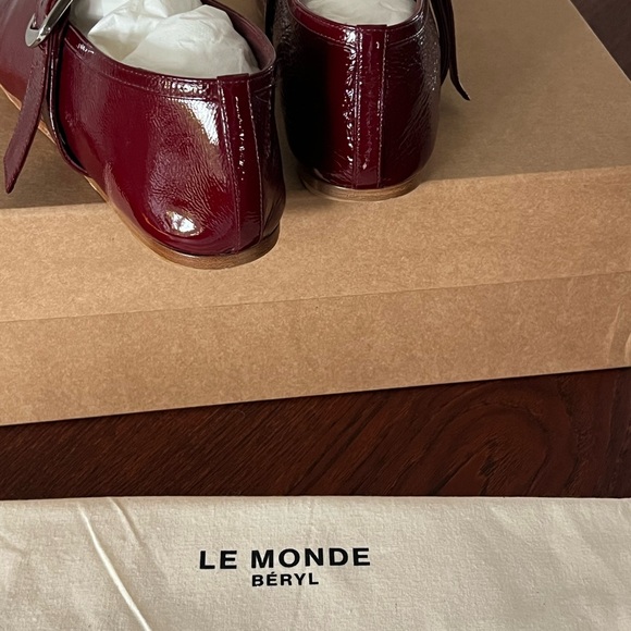 Red Flats & Loafers with Rounded Toe and Decorative Element - Picture 6 of 7